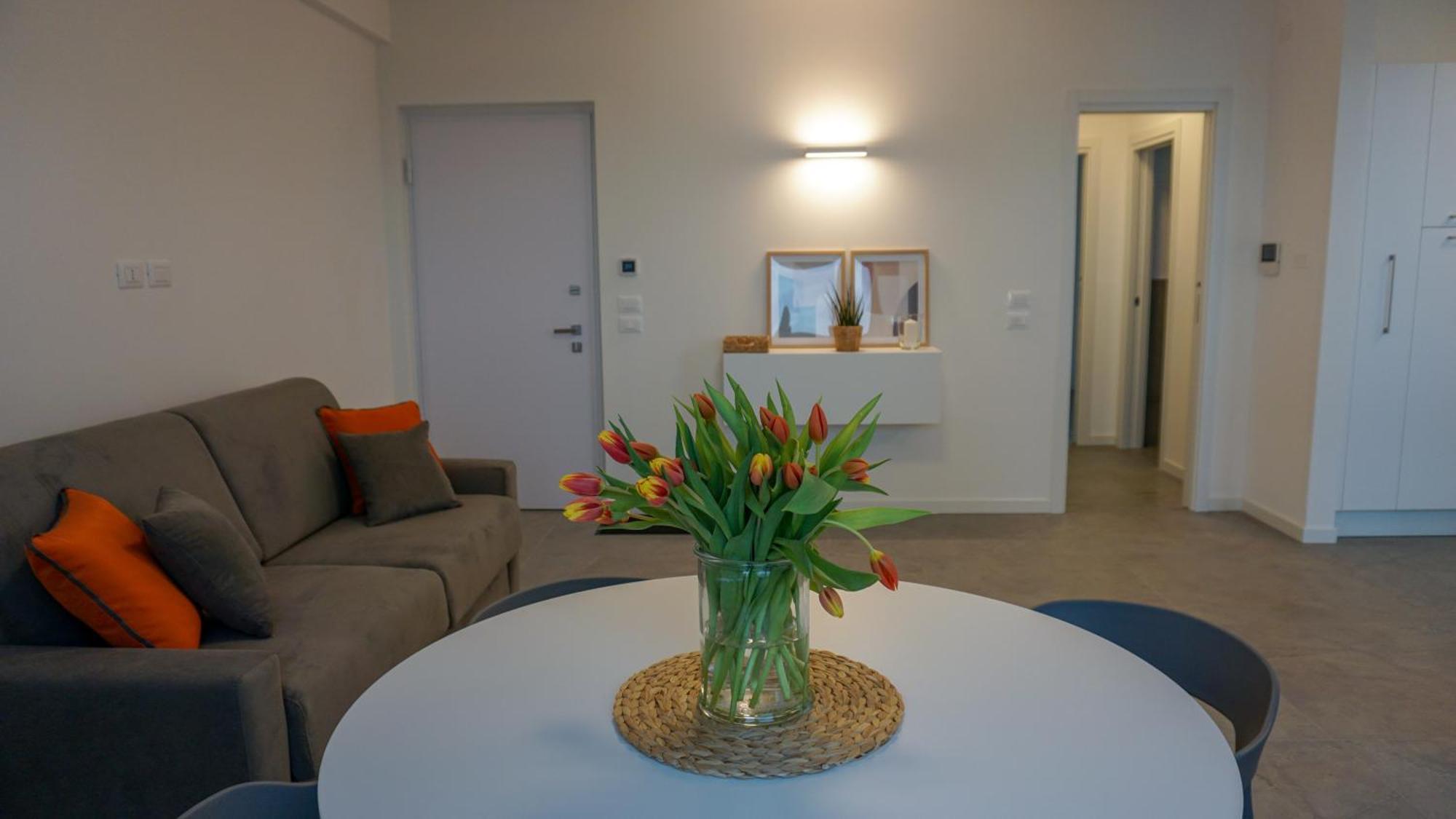 Sirmio Apartments - Darsena Stay Sirmione Zewnętrze zdjęcie