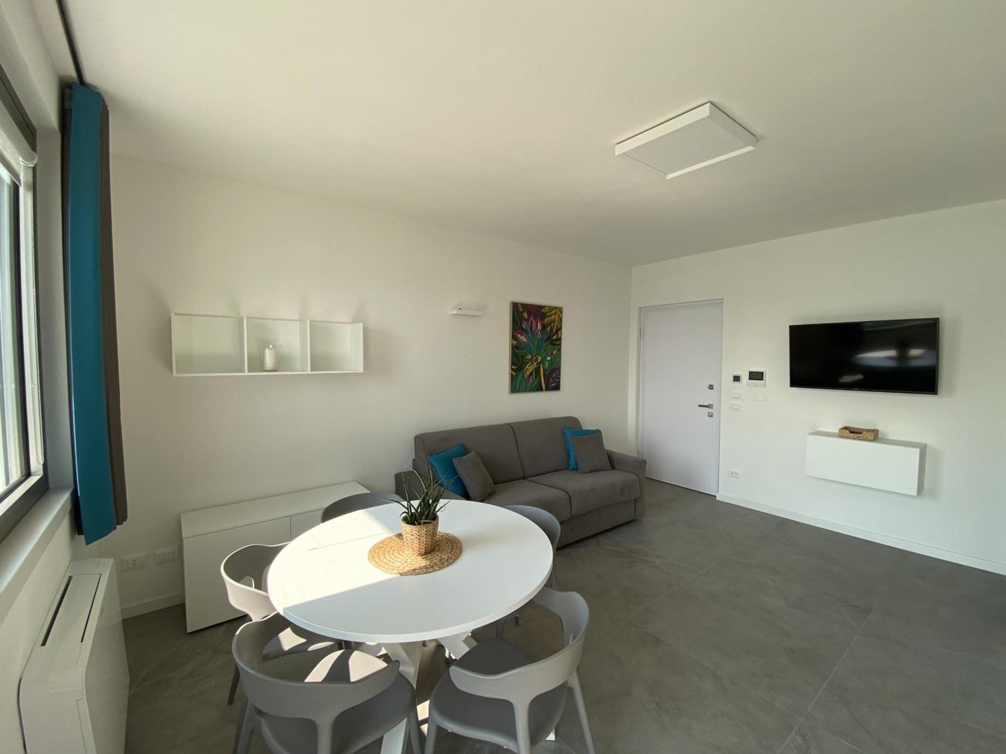 Sirmio Apartments - Darsena Stay Sirmione Zewnętrze zdjęcie
