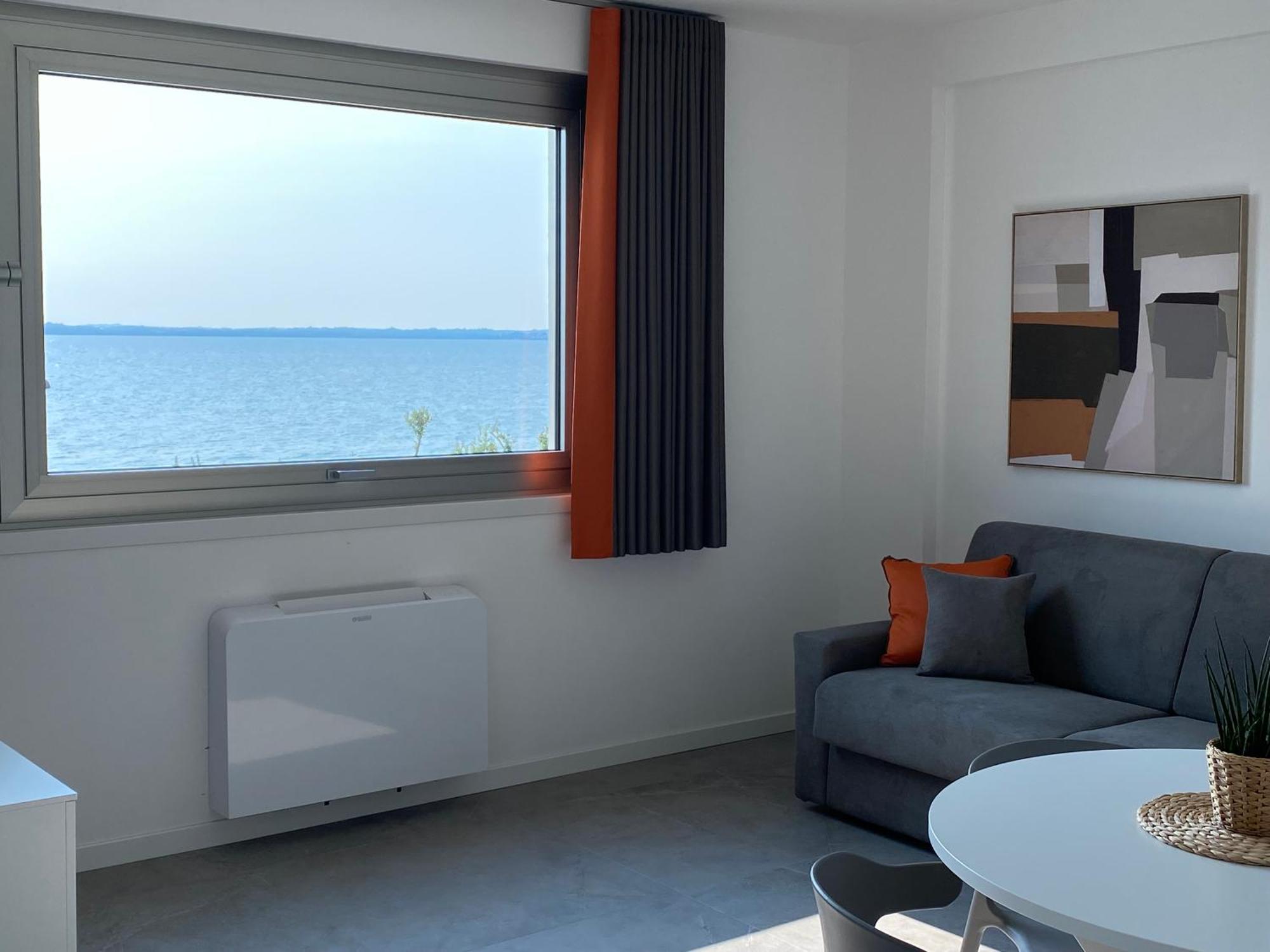 Sirmio Apartments - Darsena Stay Sirmione Zewnętrze zdjęcie