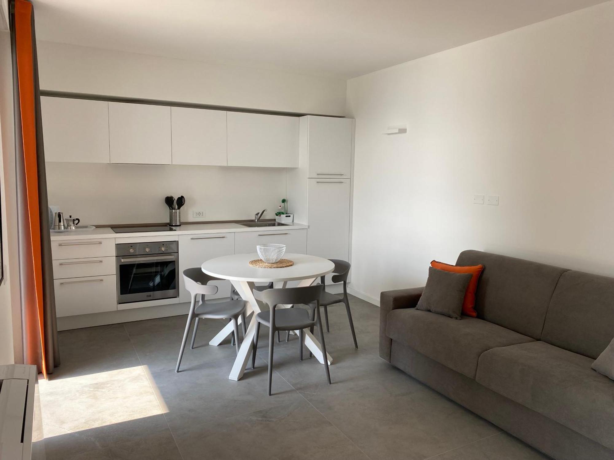 Sirmio Apartments - Darsena Stay Sirmione Zewnętrze zdjęcie