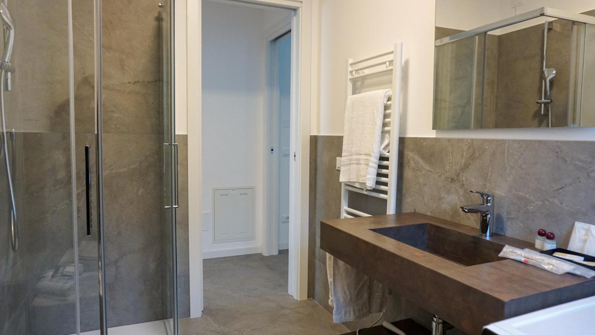 Sirmio Apartments - Darsena Stay Sirmione Zewnętrze zdjęcie