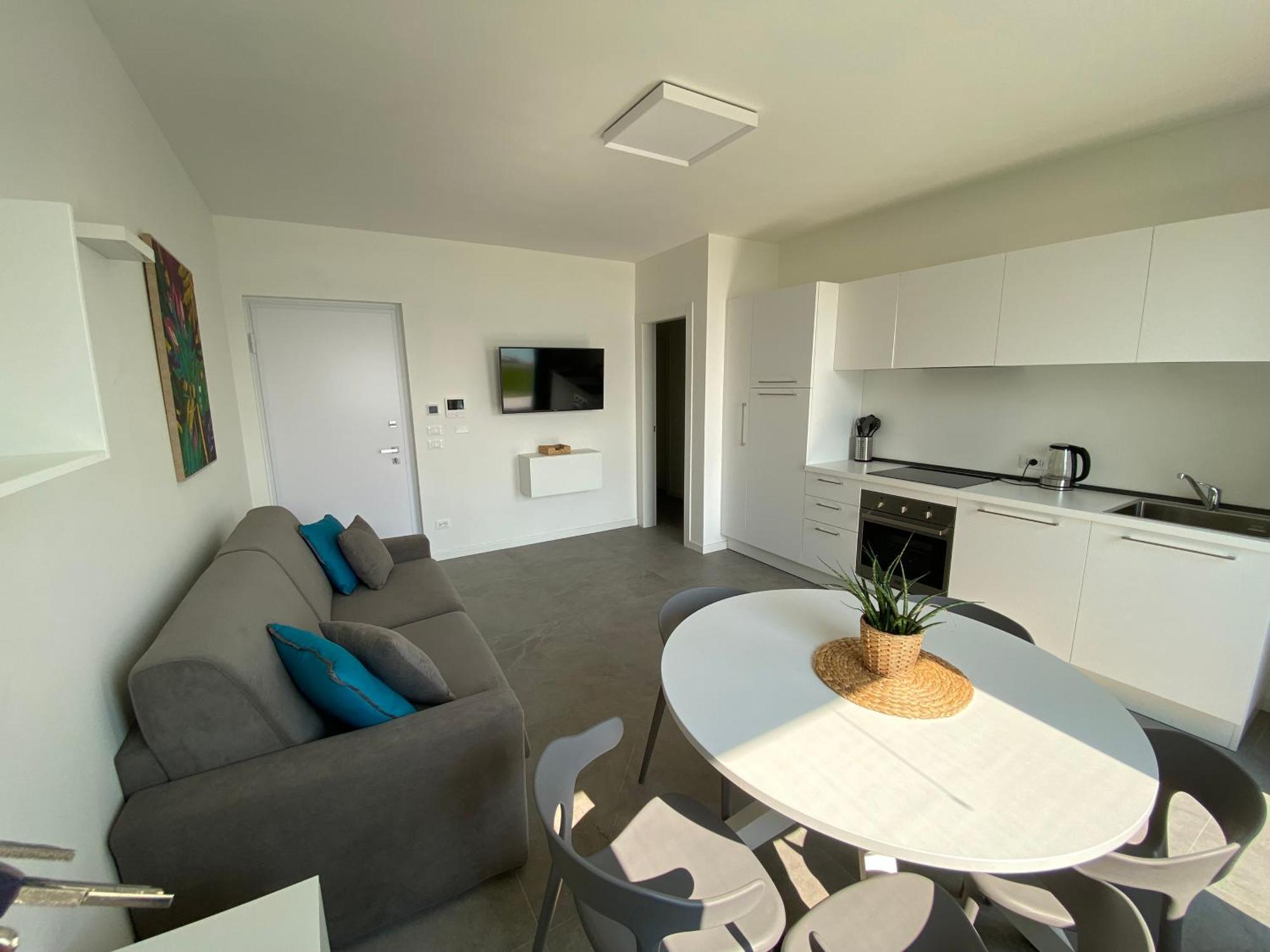 Sirmio Apartments - Darsena Stay Sirmione Zewnętrze zdjęcie